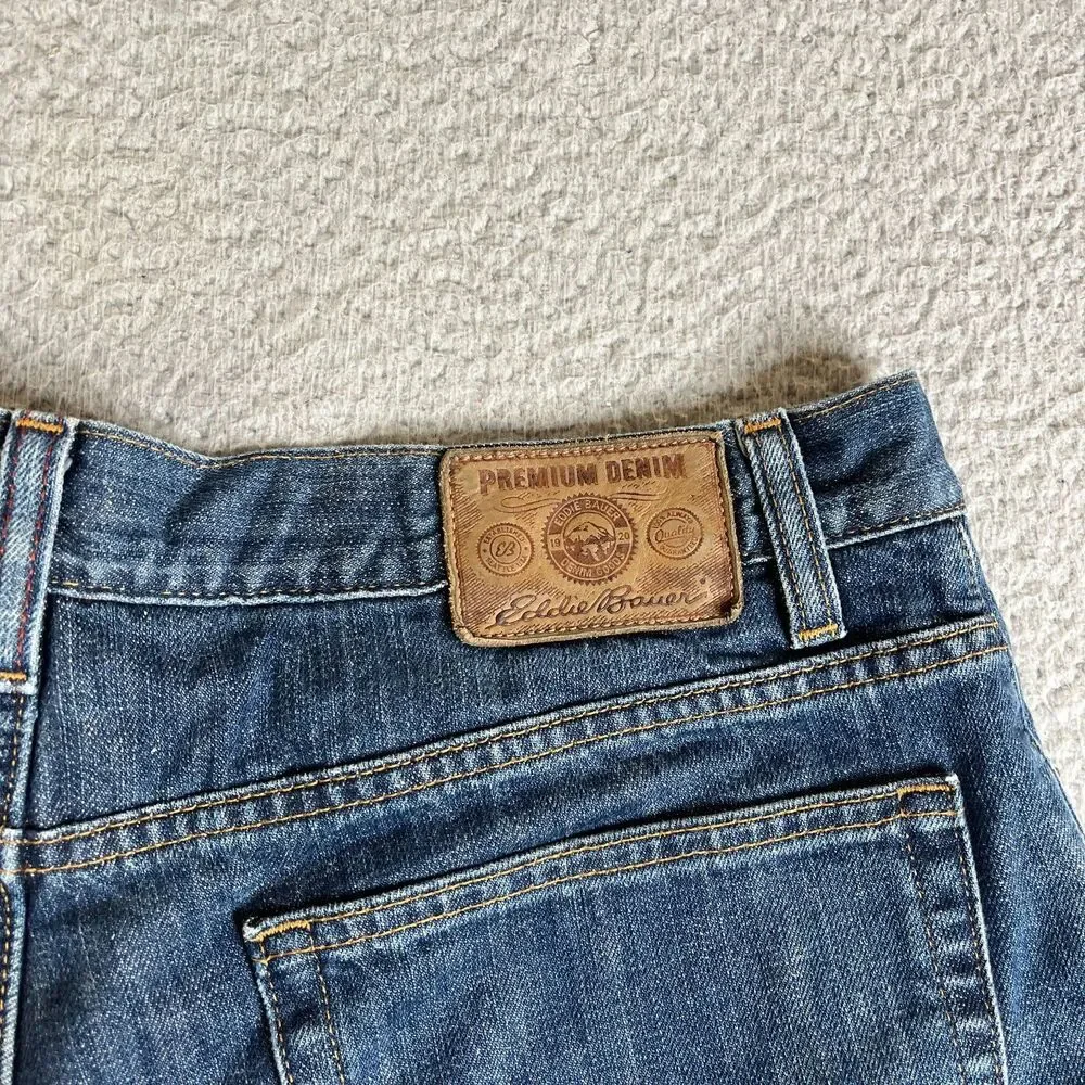 EDDIE BAUER Flannel Lined Jeans Mens 34x32 Blue Relaxed Red Plaid Outdoor Cowboy